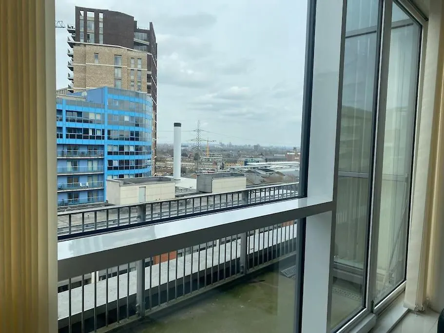 Luxury 3 Bed Apartment Londýn Velká Británie
