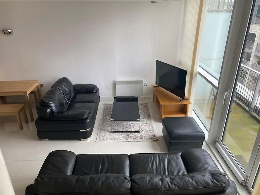 Luxury 3 Bed Apartment Londýn