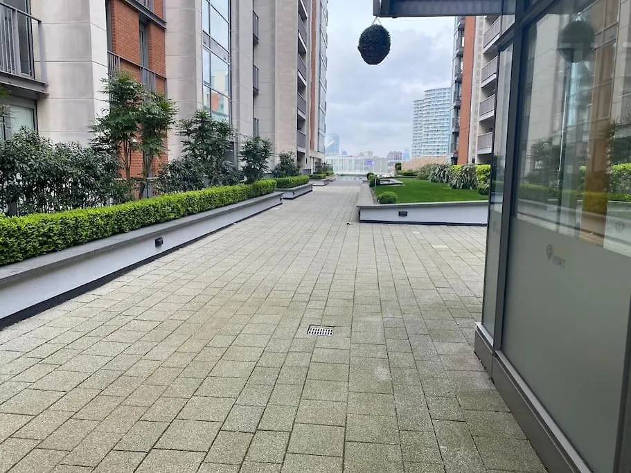 Luxury 3 Bed Apartment Londýn 0*,  Velká Británie