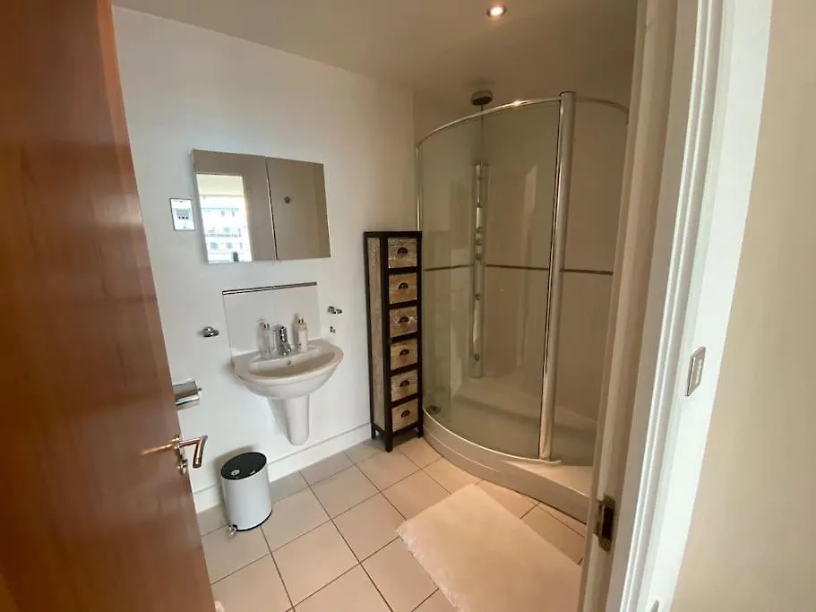 Luxury 3 Bed Apartment London